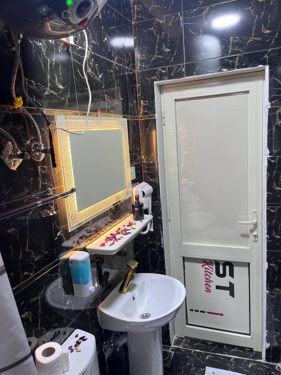 Hotel Future