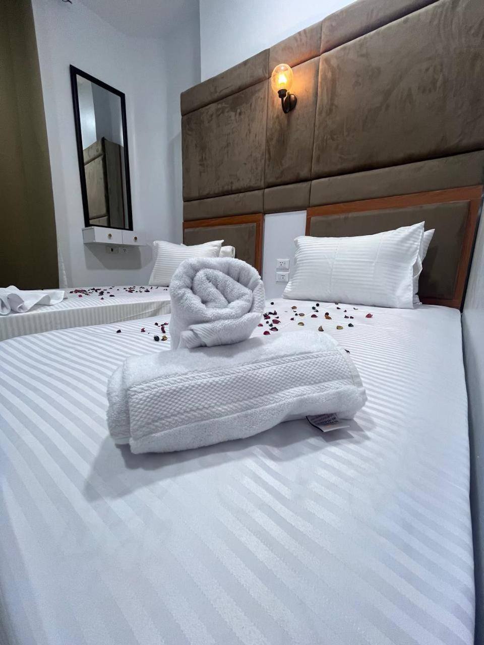 Future Hotel 2*